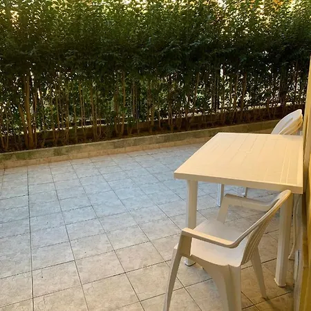 Parco Dei Limoni 아파트 바스토